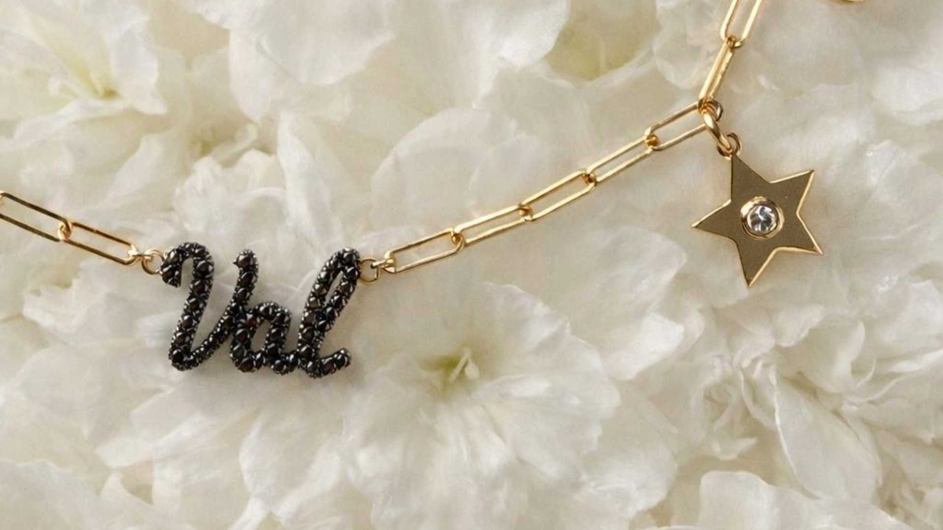 Name necklace