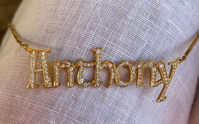 Men's brushed gold wedding band