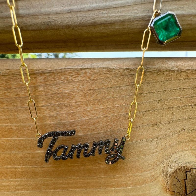 1fc2dd40-c903-4918-826b-7a7d555e2120