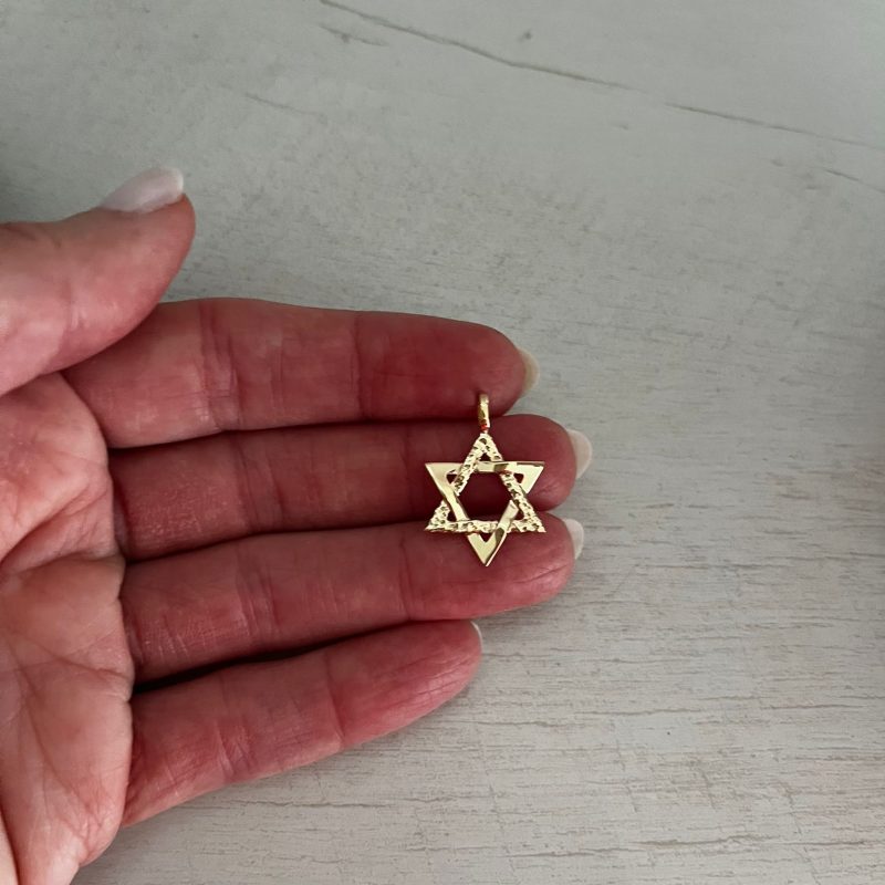 6b80e23c-1b41-402b-86d3-955e2ba315f3