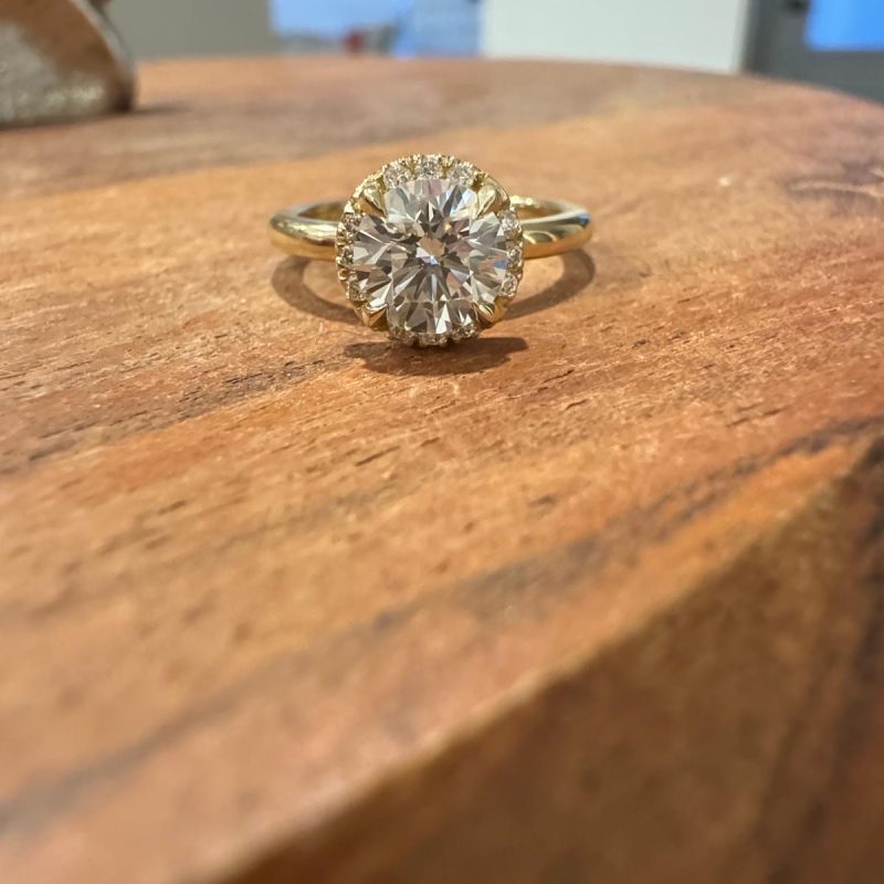 e1e42c3c-c3a2-4921-bf4f-9ff9b3528db7