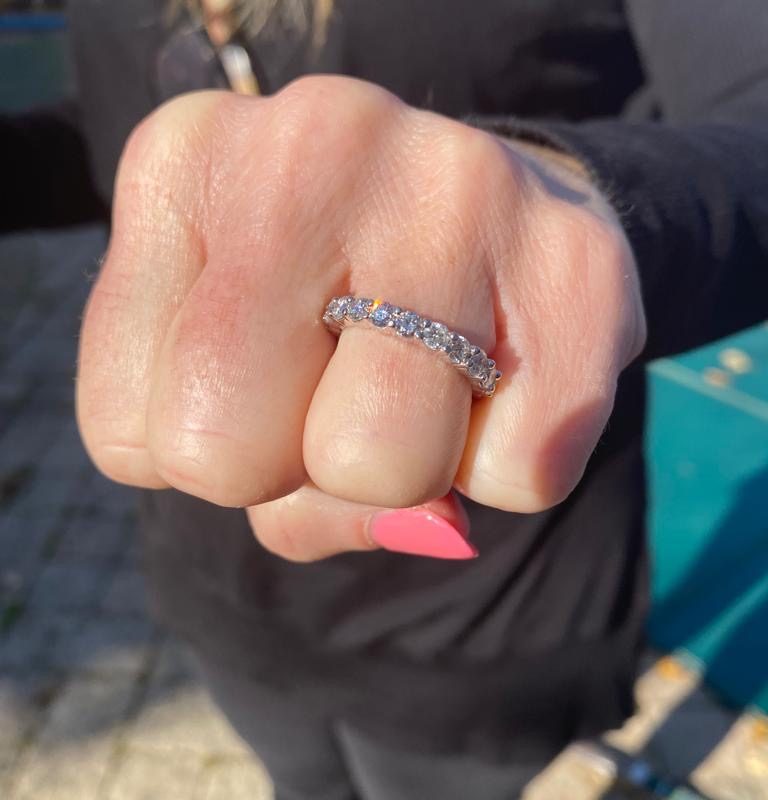 8896627a-7c4b-4d01-bf5d-214f83a8b8f5